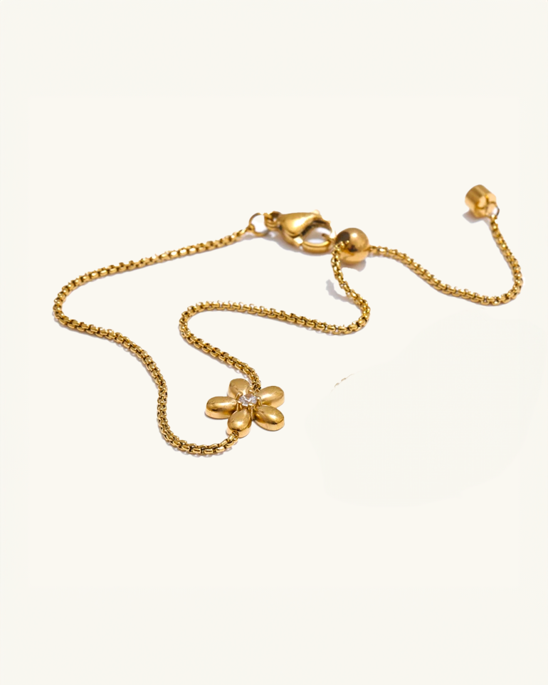 Gold waterproof flower bracelet in box – 18K gold plated and hypoallergenic