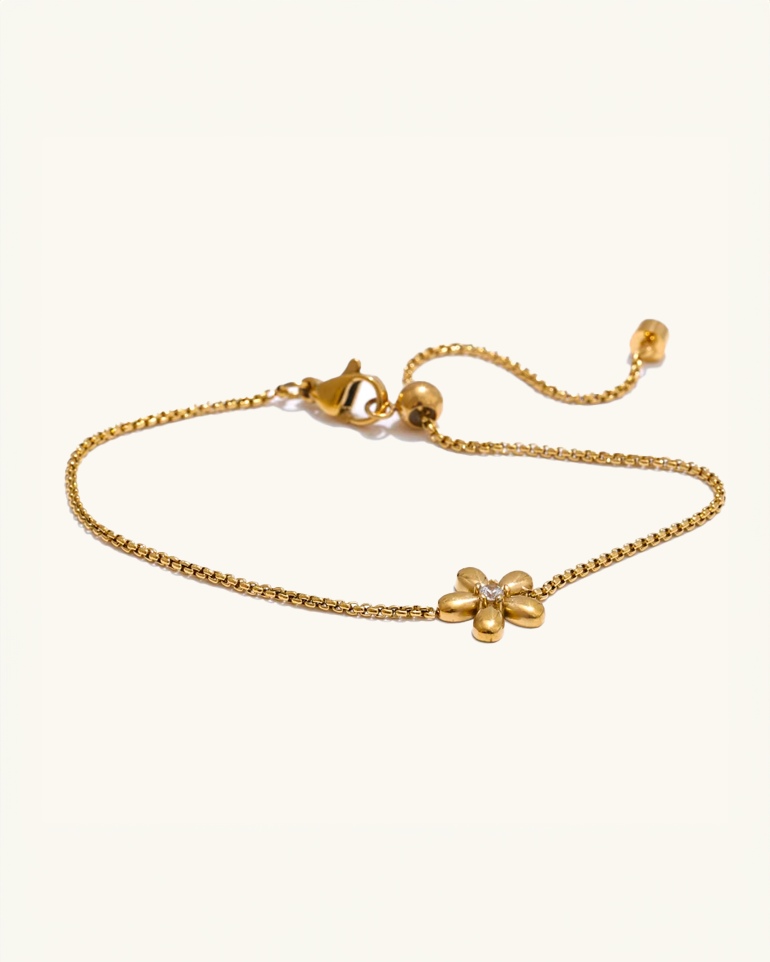 Waterproof gold bracelet with sculptural flower charm and adjustable slider – hypoallergenic