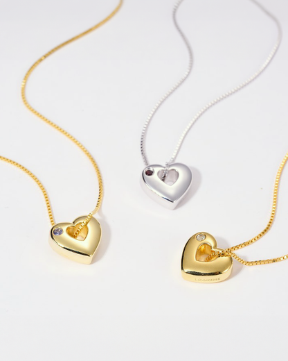 Heart pendant birthstone necklaces in gold vermeil and white gold vermeil on fine box chains.