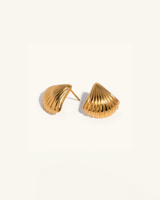 Sculptural gold shell stud earrings – hypoallergenic and waterproof